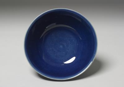 图片[2]-Bowl with dragon and cloud decoration in cobalt blue glaze, Ming dynasty, Jiajing reign (1522-1566)-China Archive